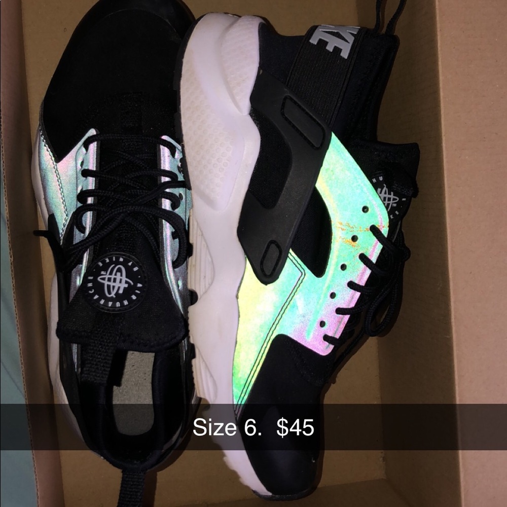 Nike huaraches. Barely worn, comes with box